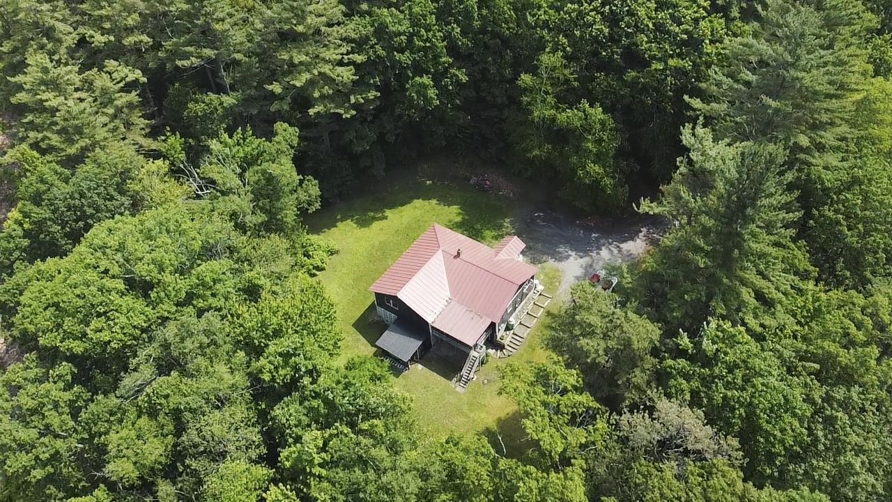 225 Breckneck Hill Road