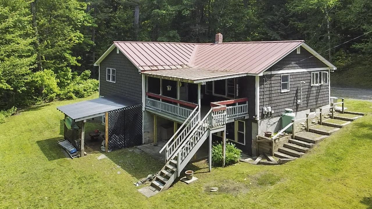 225 Breckneck Hill Road