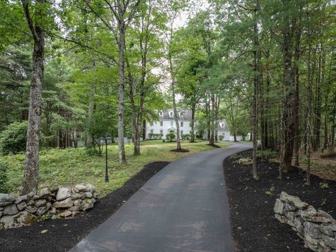 68 Perry Road Bedford NH 03110