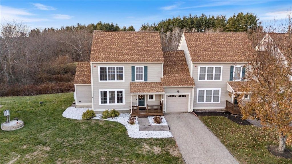 Photo of 43 Abbey Road, Brentwood, NH 03833 (MLS # 5070707)