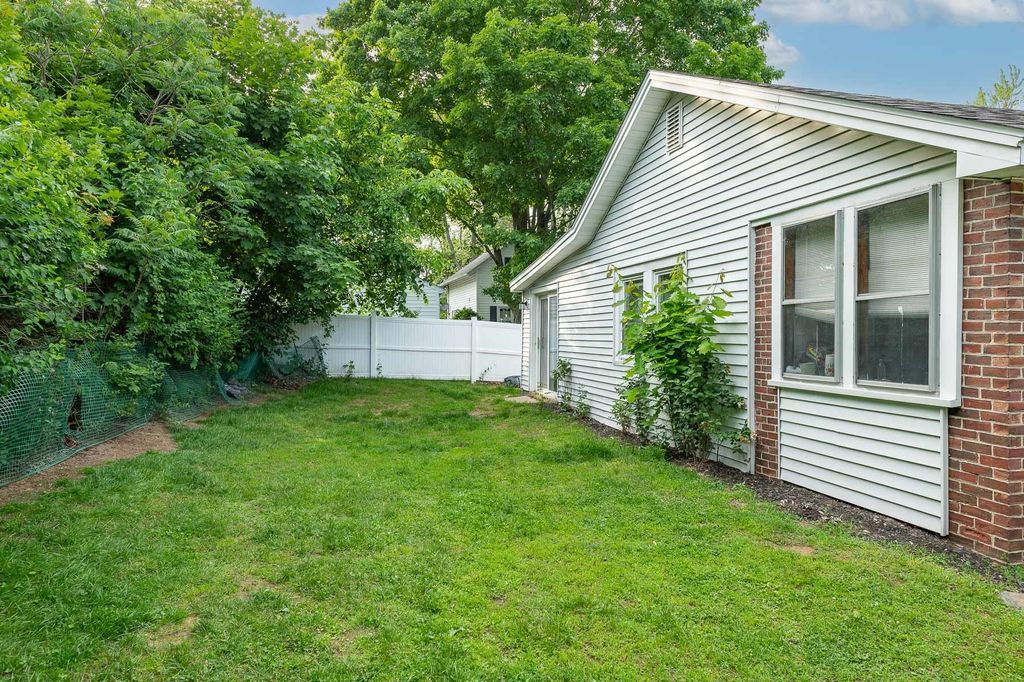 Photo of 3 Dodge Street, Rochester, NH 03867 (MLS # 5045647)