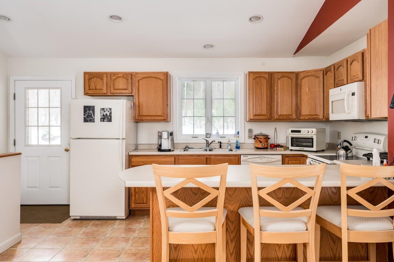 124 Northeast Pond Road 2