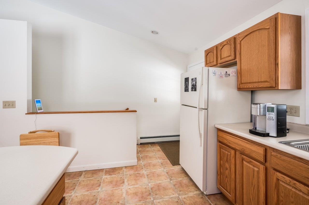 124 Northeast Pond Road 2