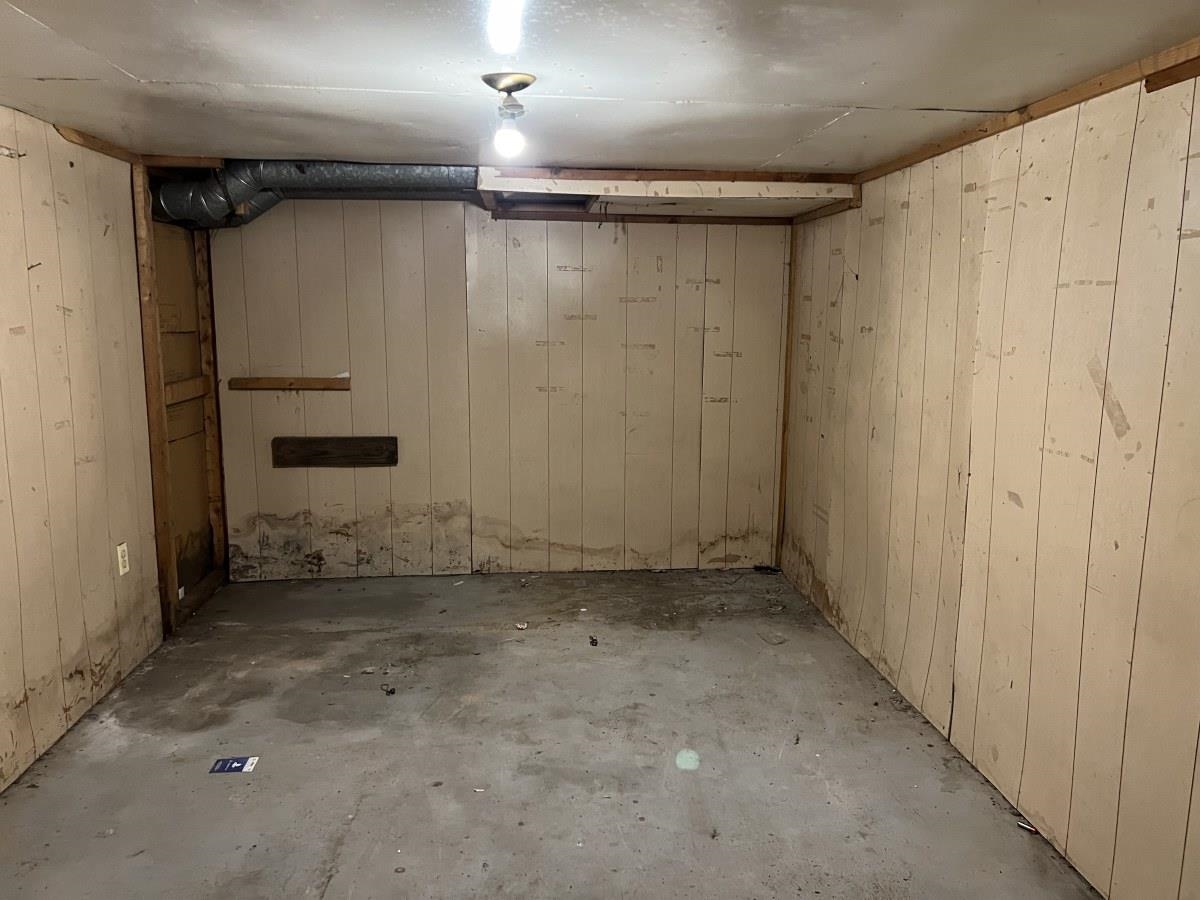 Highgate, Vermont 05459, United States, 1 Bedroom Bedrooms, ,2 BathroomsBathrooms,Residential,Active,63157