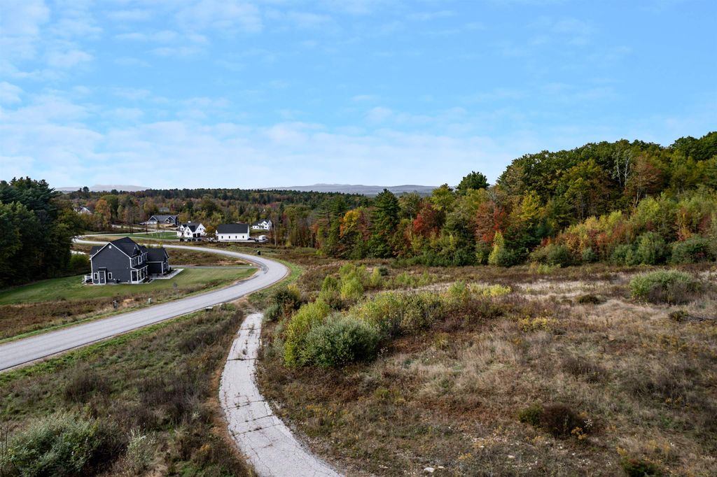 Photo of 0 Fairway Drive, Dunbarton, NH 03046 (MLS # 5065998)