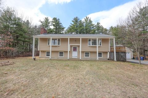 Photo of 12 Forest Lane, Litchfield, NH 03052 (MLS # 5082941)