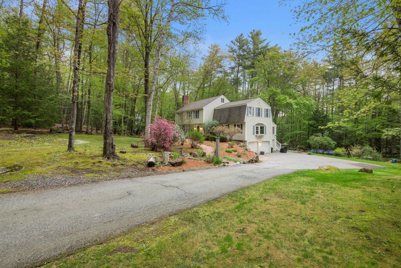 13 Holly Hill Drive