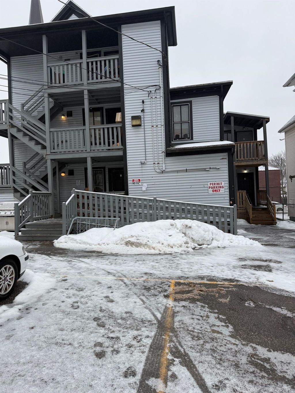 Photo of 194 Spruce Street, Manchester, NH 03103 (MLS # 5074460)