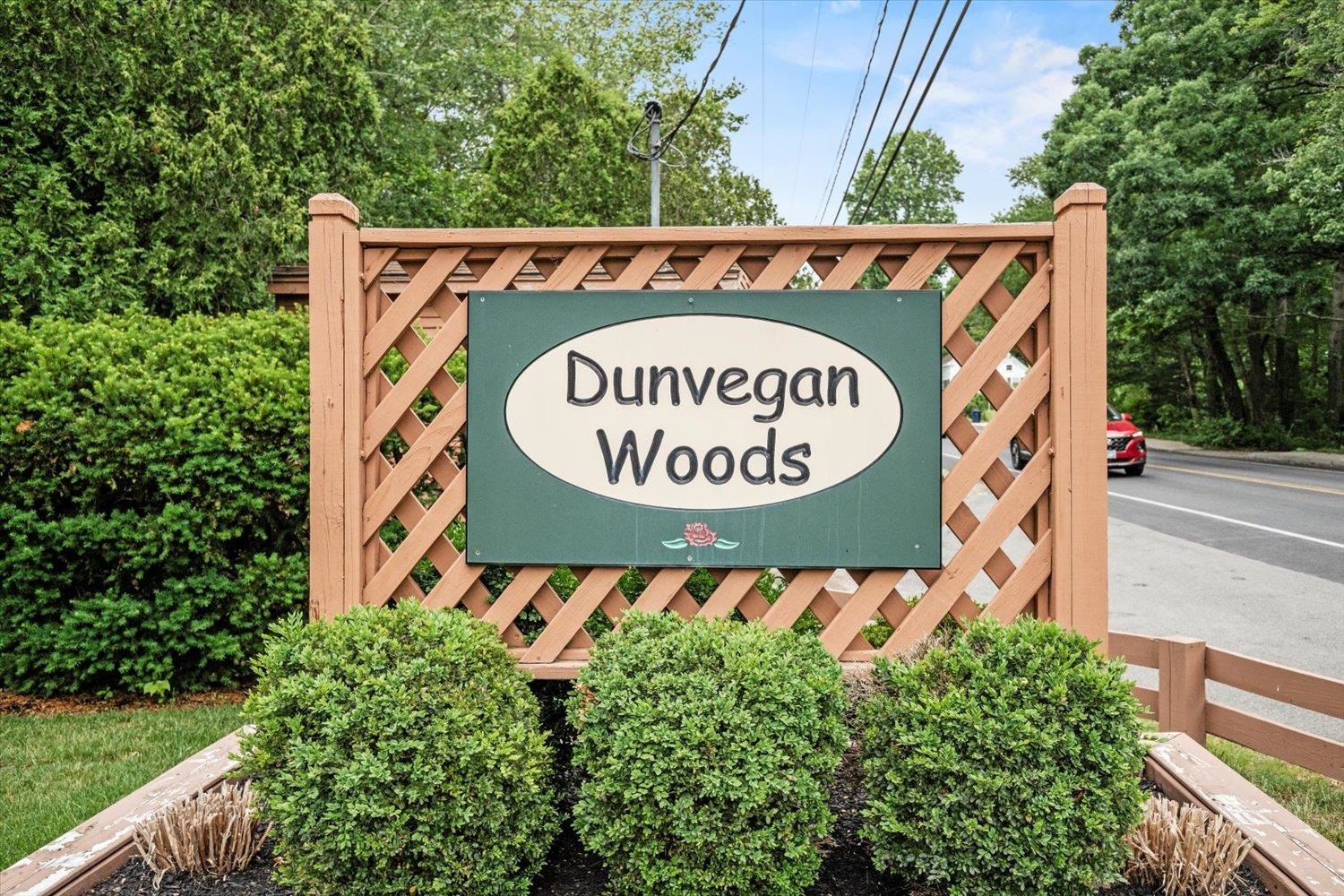 79 Dunvegan Woods Drive 79