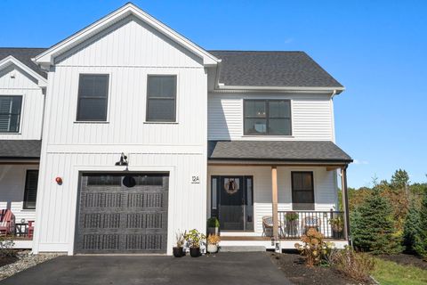 12 Founders Square A Greenland NH 03840