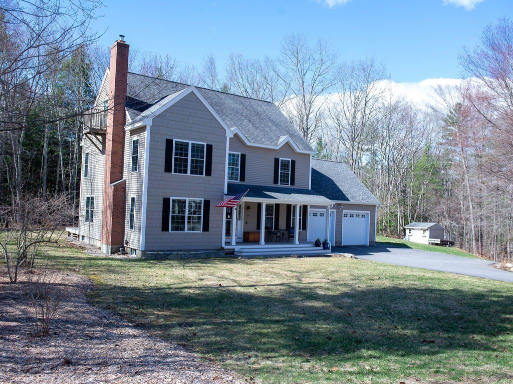 Photo of 28 Fieldstone Drive, Dover, NH 03820 (MLS # 5083713)