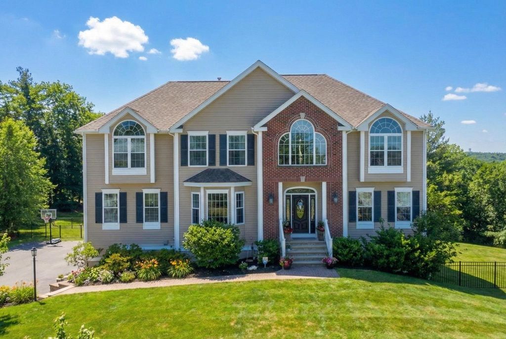 Photo of 22 Ryan Farm Road, Windham, NH 03087 (MLS # 5078392)