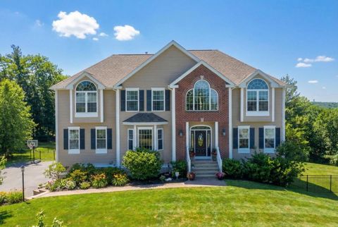 22 Ryan Farm Road Windham NH 03087