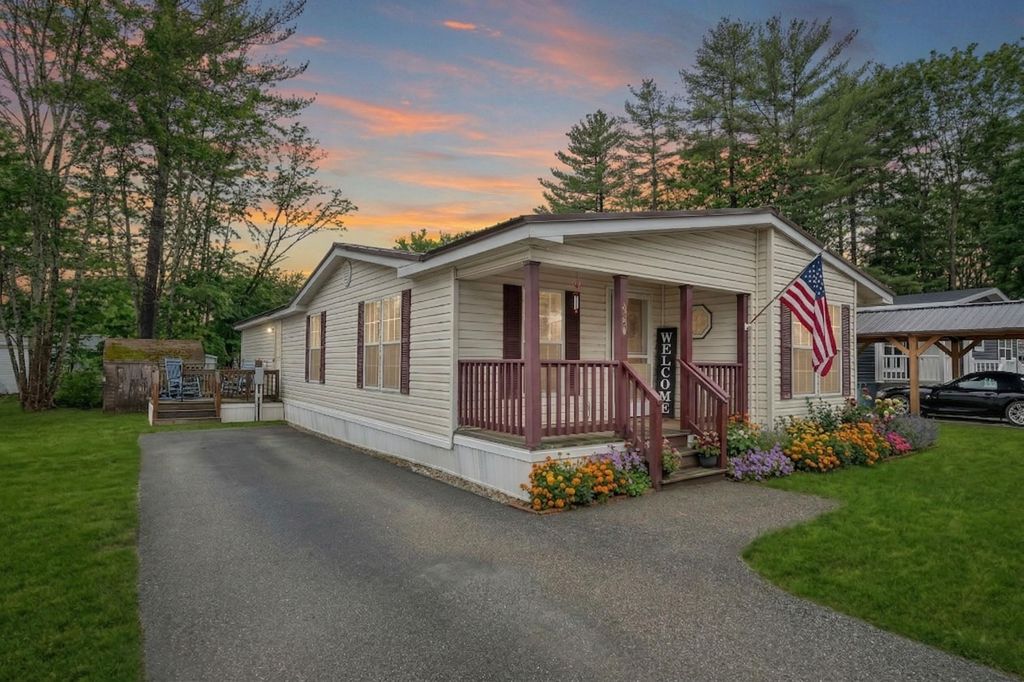 Photo of 608 Canterbury Drive, Exeter, NH 03833 (MLS # 5081791)