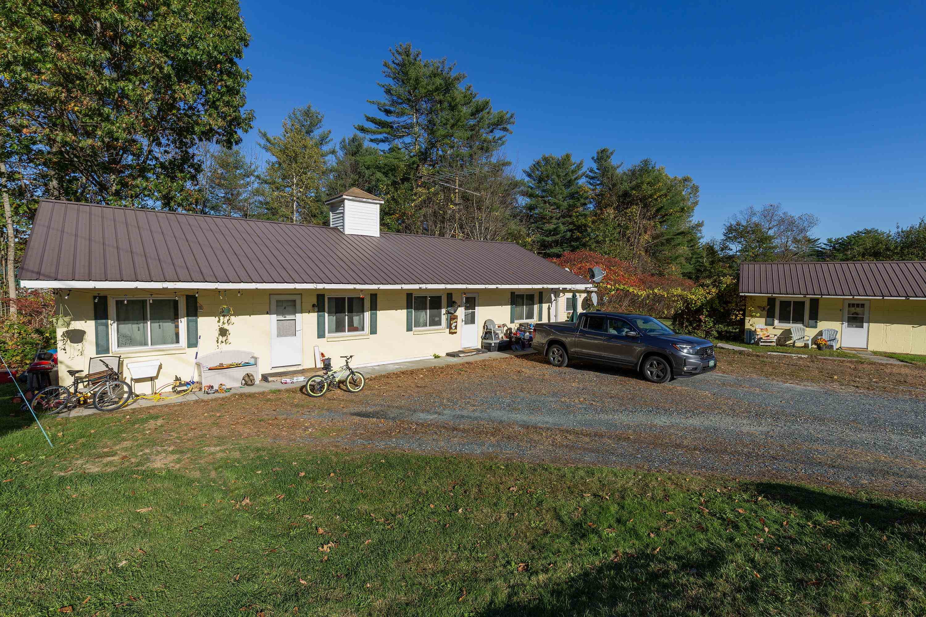 1675 US Route 5 South