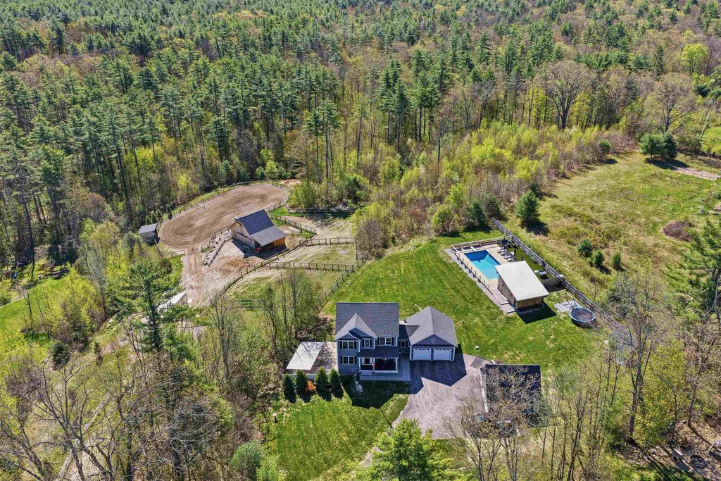 Photo of 314 Tucker Mill Road, New Boston, NH 03070 (MLS # 5088260)