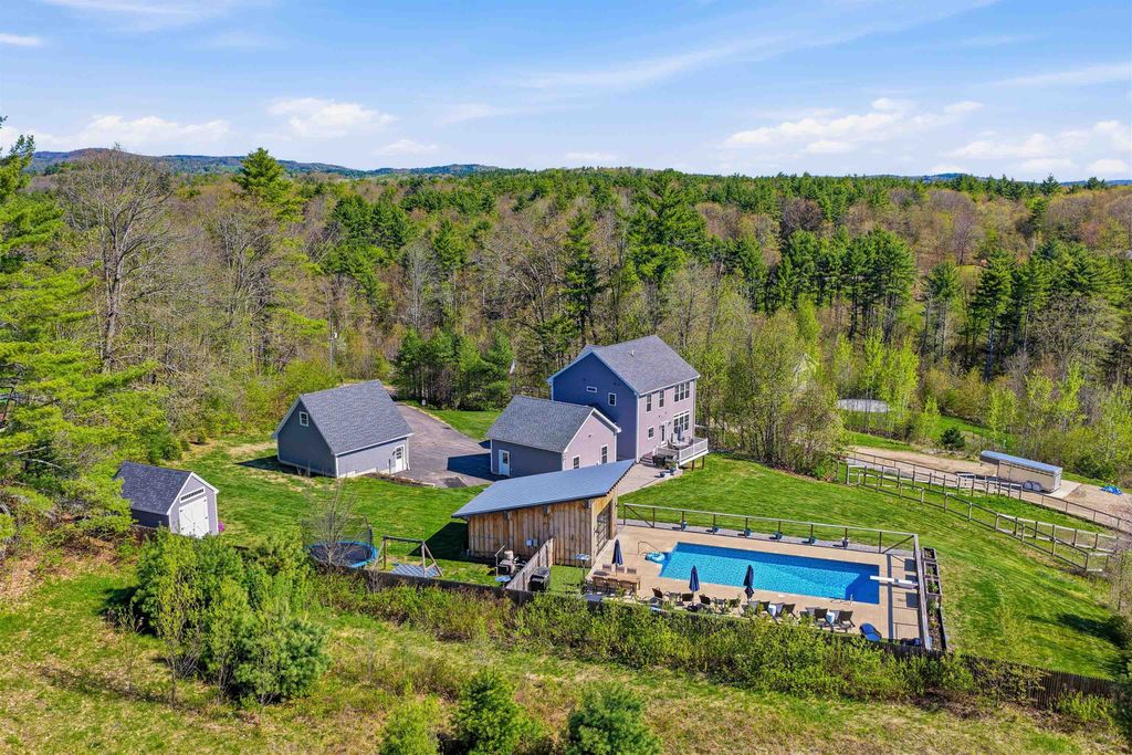 Photo of 314 Tucker Mill Road, New Boston, NH 03070 (MLS # 5088260)