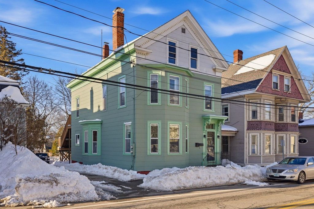 Photo of 514 Middle Street, Portsmouth, NH 03801 (MLS # 5077525)