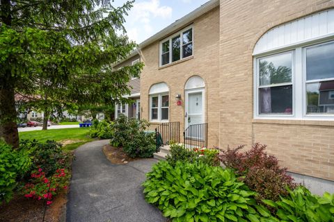 14-2 Oakwood Circle Goffstown NH 03045
