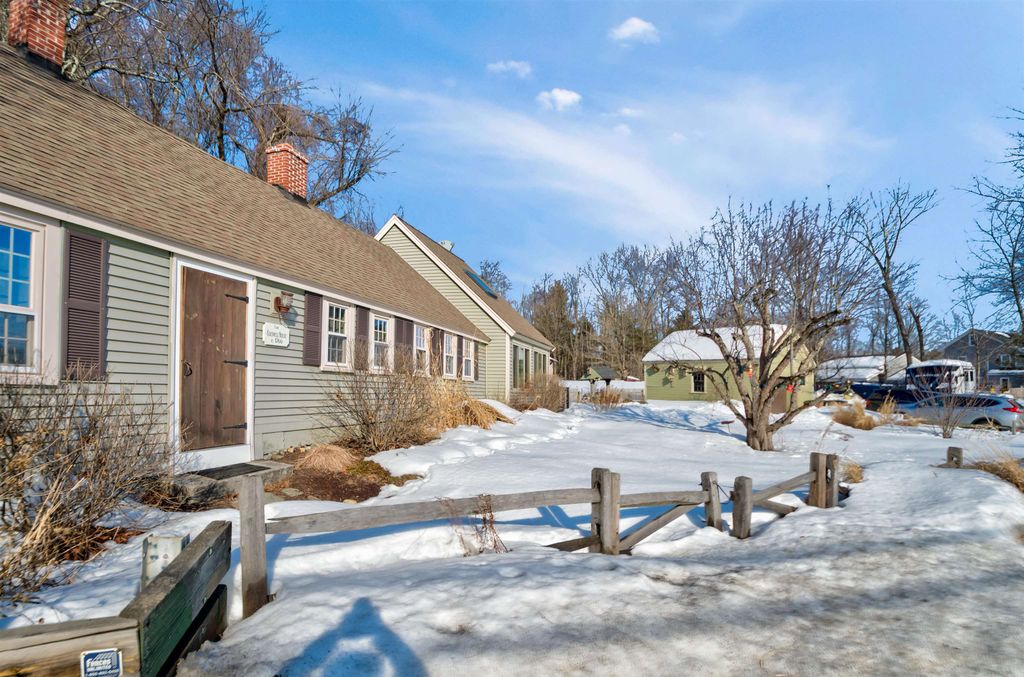 Photo of 92 Main Street, Atkinson, NH 03811 (MLS # 5079208)