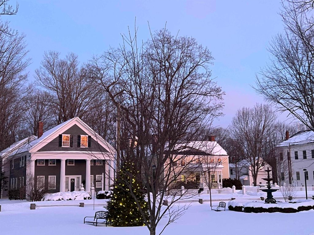 Photo of 9 Templeton Turnpike, Fitzwilliam, NH 03447 (MLS # 5070471)