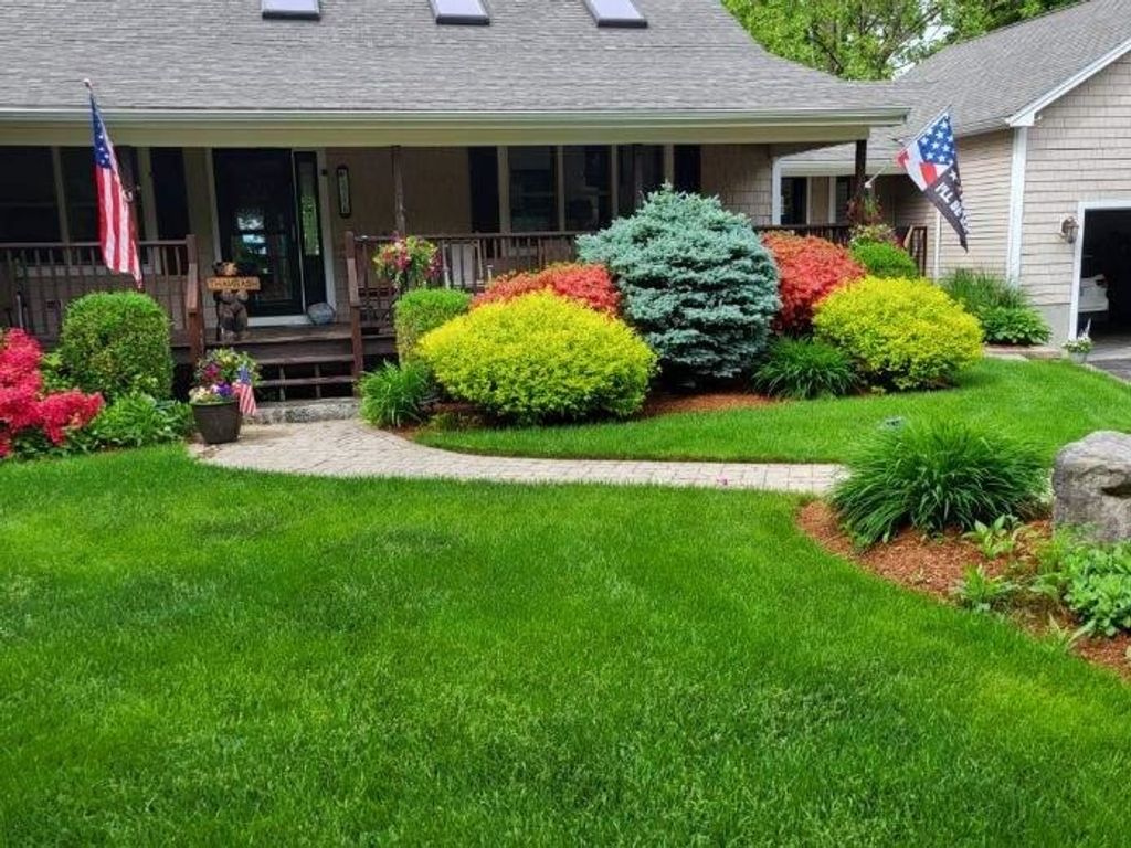 Photo of 1756 Mount Major Highway, Alton, NH 03810 (MLS # 5085255)