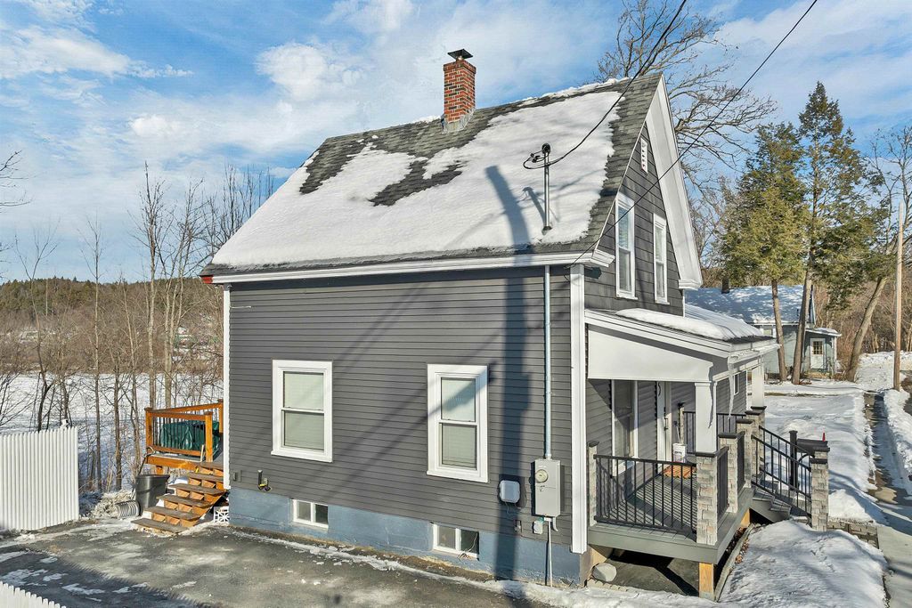 Photo of 15 Edgewood Street, Claremont, NH 03743 (MLS # 5076044)