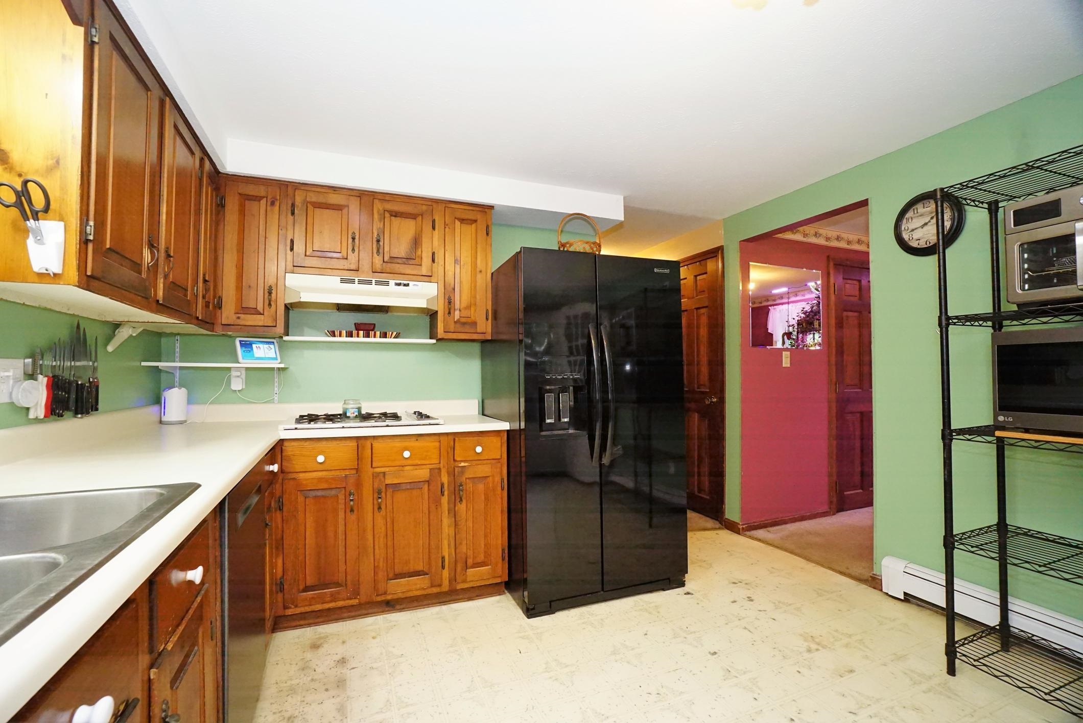 Nottingham, New Hampshire 03290, United States, 4 Bedrooms Bedrooms, ,2 BathroomsBathrooms,Residential,Pending,186007