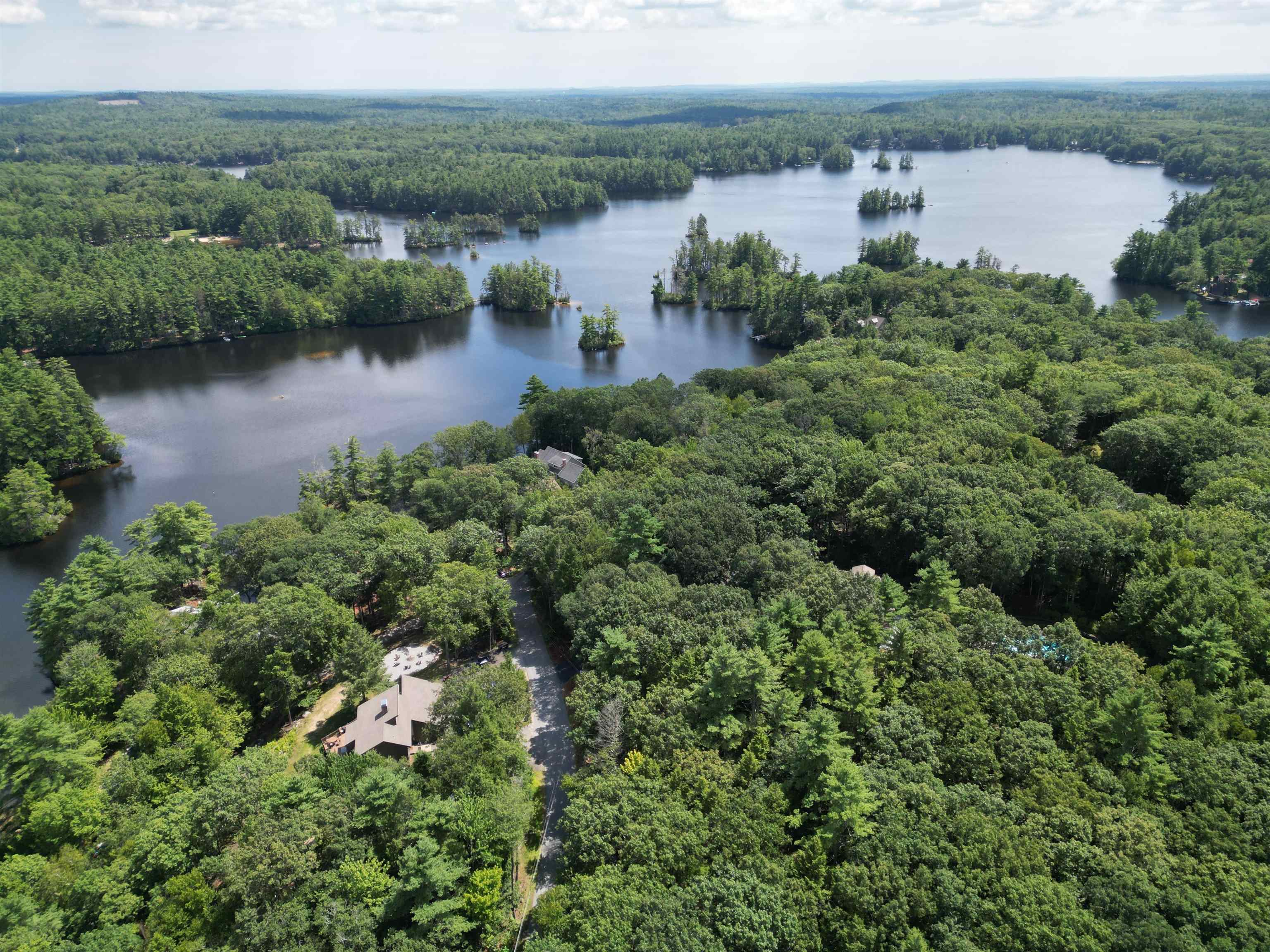 88 Lakeview Drive
