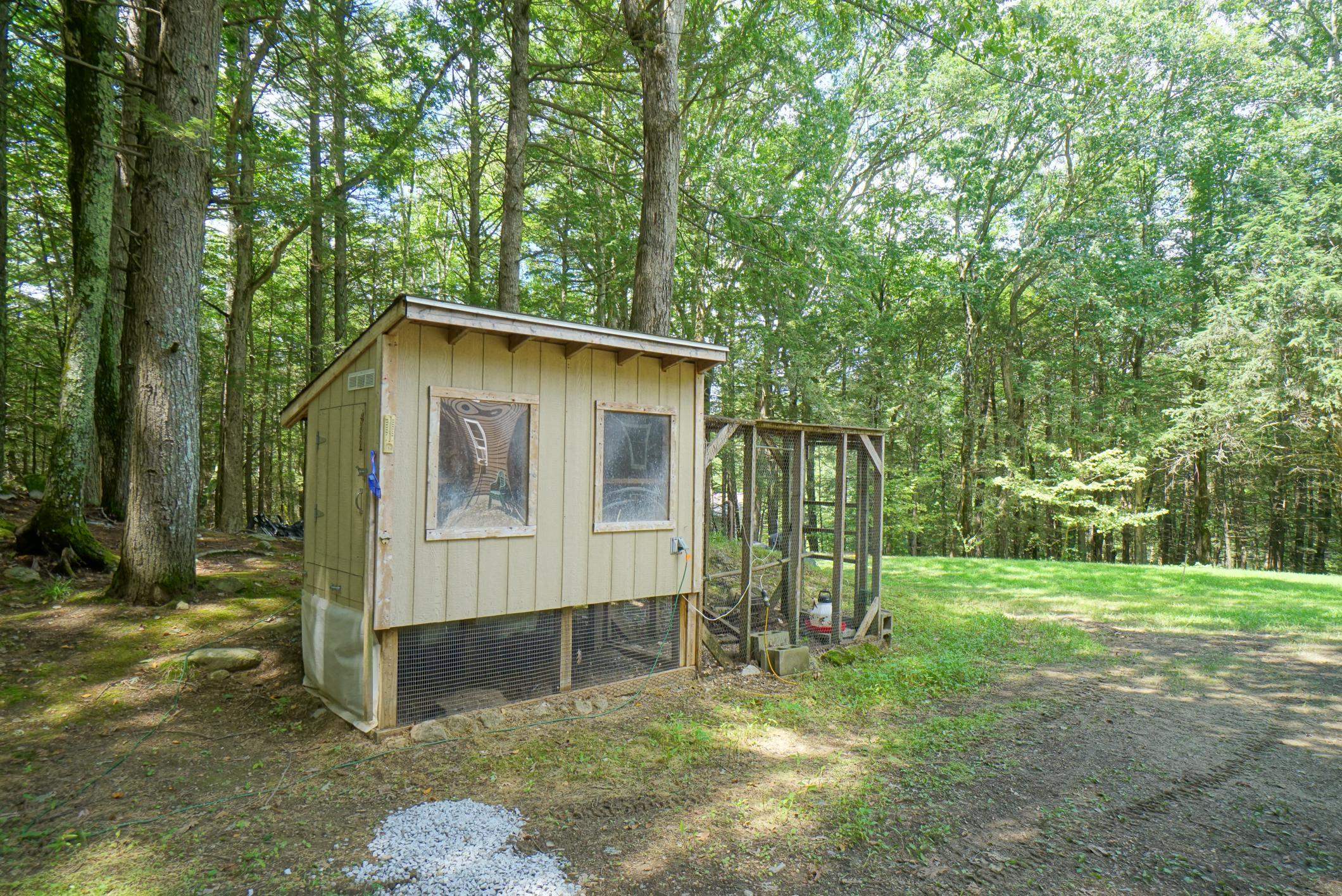 Nottingham, New Hampshire 03290, United States, 4 Bedrooms Bedrooms, ,2 BathroomsBathrooms,Residential,Pending,186007