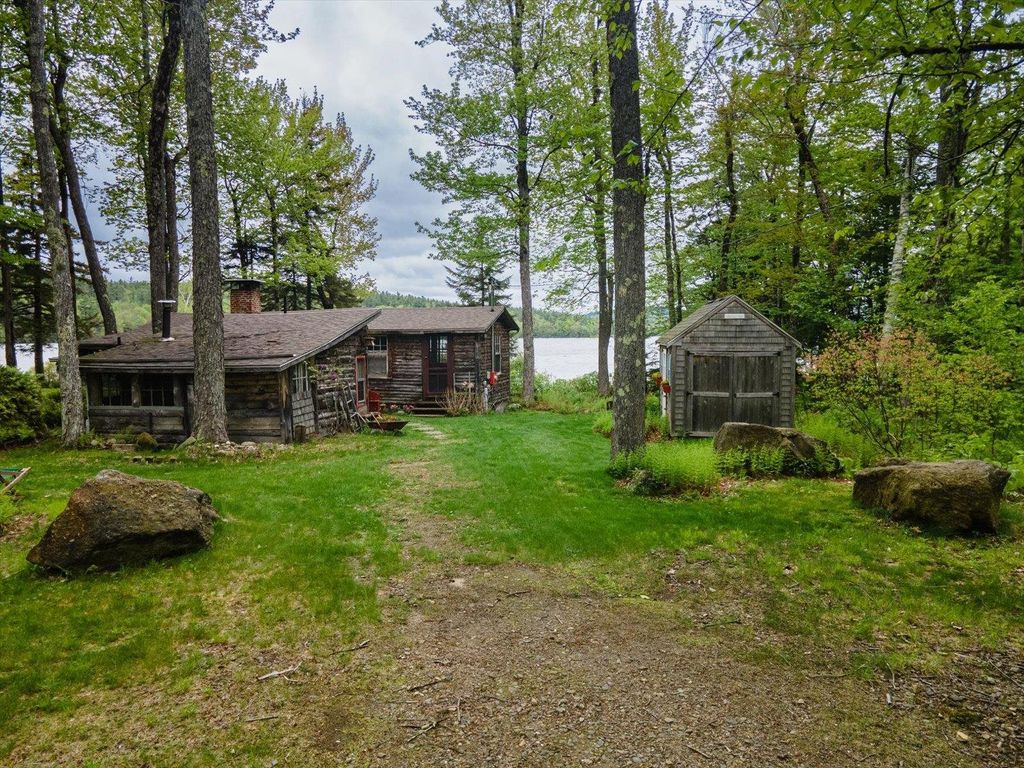 Photo of 138 Miller Drive, Nelson, NH 03457 (MLS # 5043870)