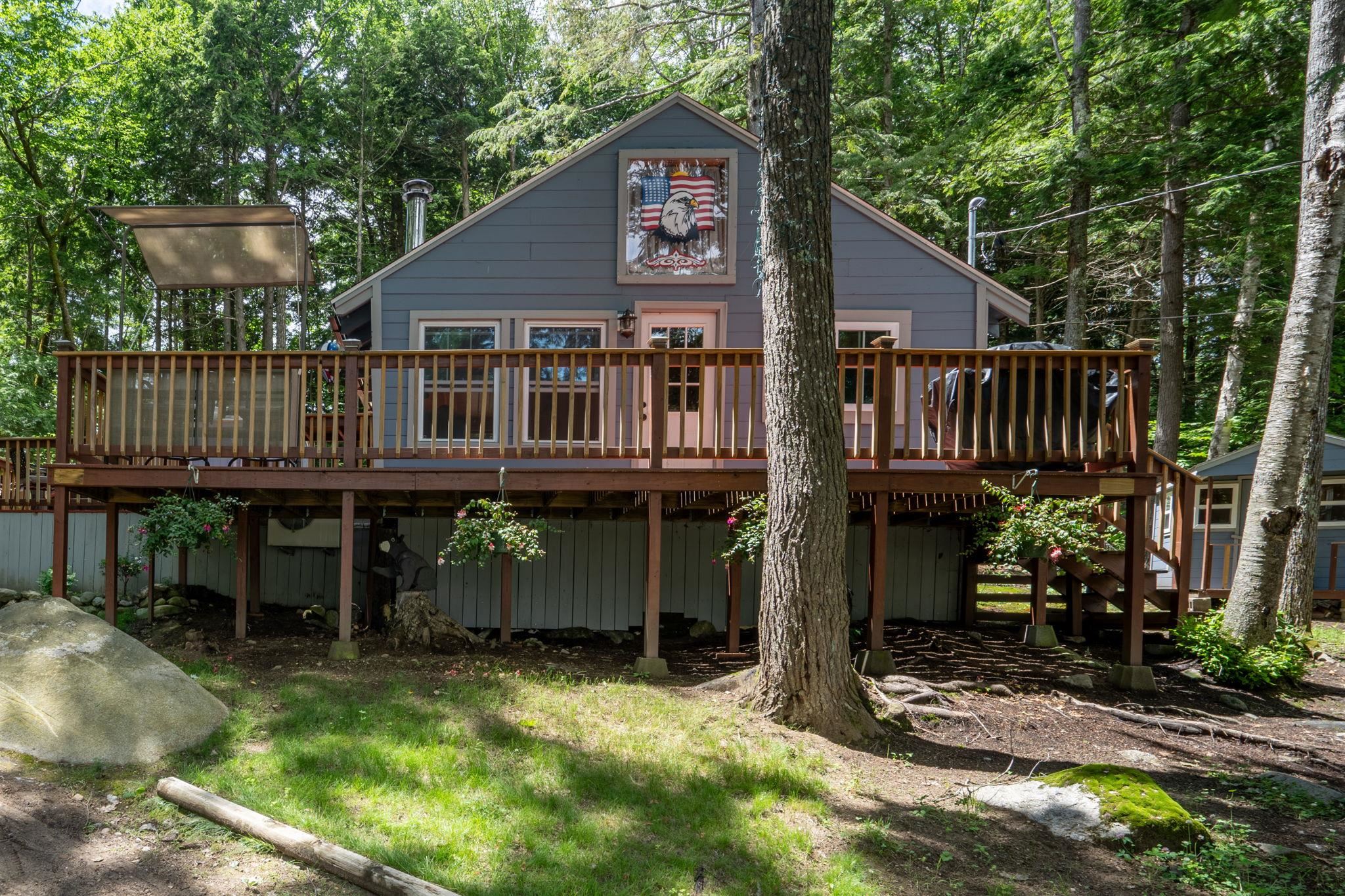 239 NE Pond Road