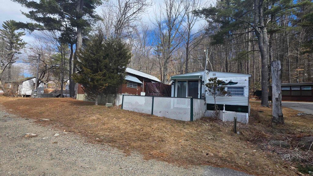 Photo of 6 Viewland Court #26, Alton, NH 03809 (MLS # 5081232)