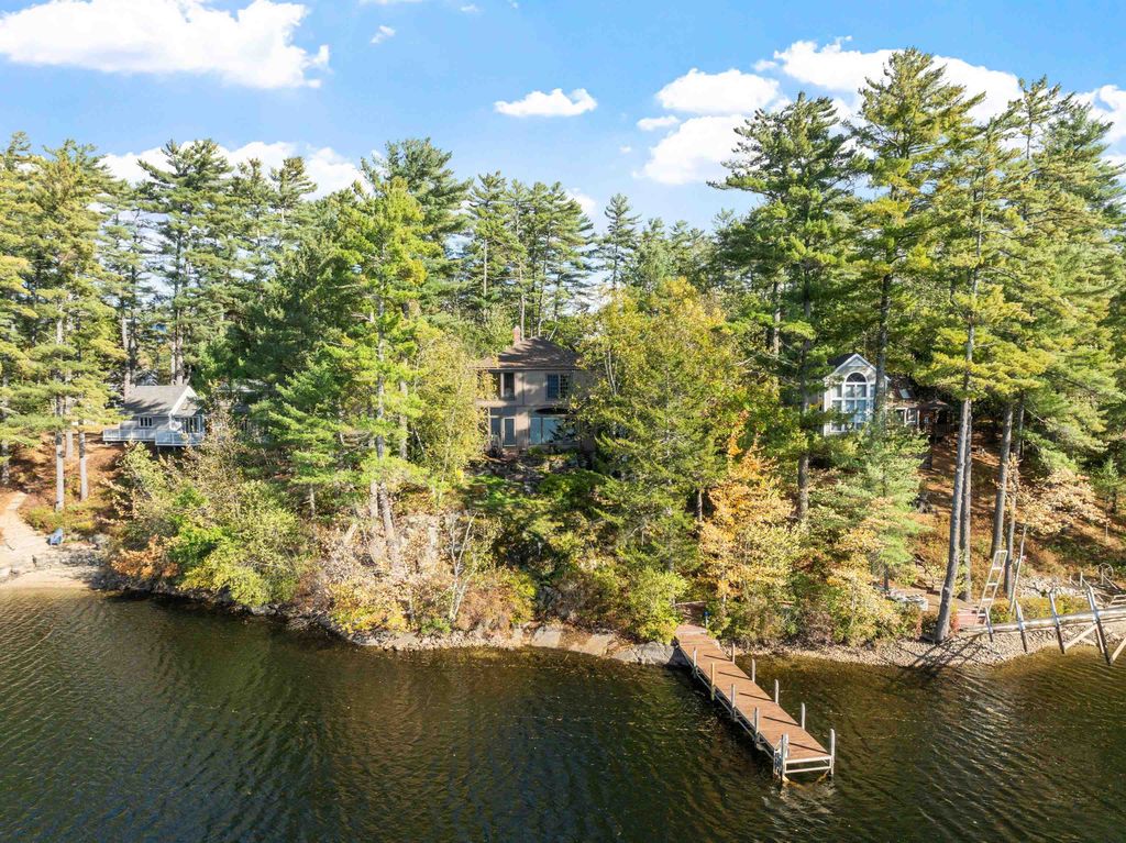 Photo of 15 Second Point Road, Moultonborough, NH 03254 (MLS # 5088053)