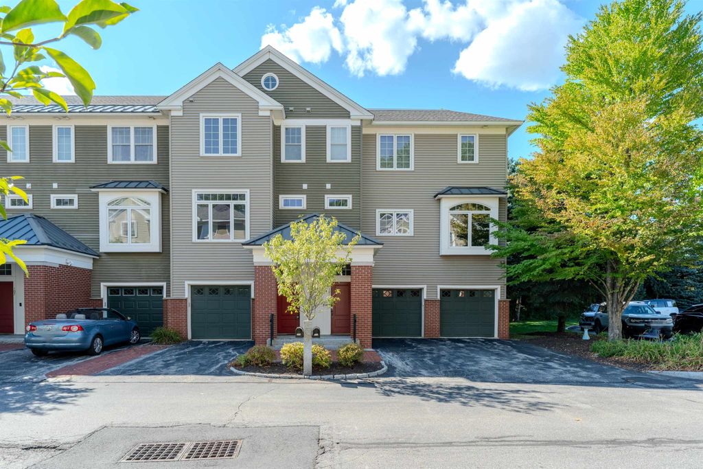 Photo of 103 Riverwalk Way, Manchester, NH 03101 (MLS # 5058637)