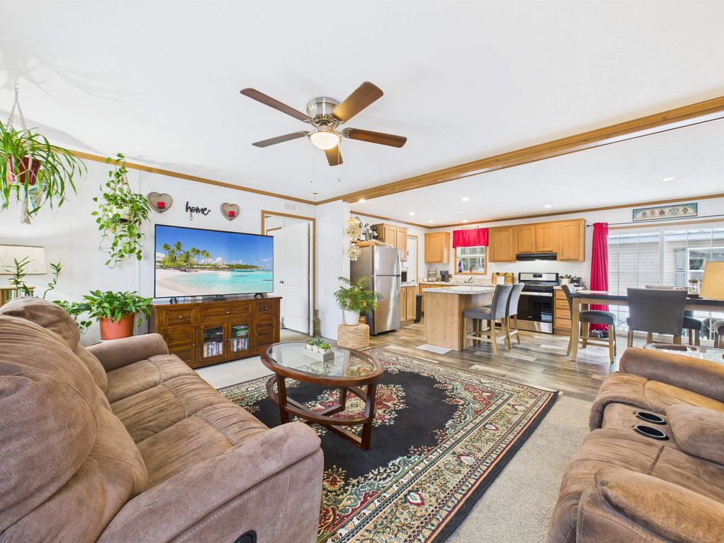 Photo of 67 Oriole Avenue, Keene, NH 03431 (MLS # 5073942)