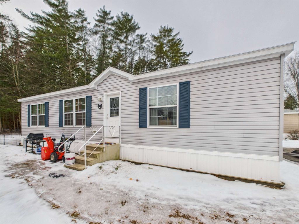 Photo of 67 Oriole Avenue, Keene, NH 03431 (MLS # 5073942)