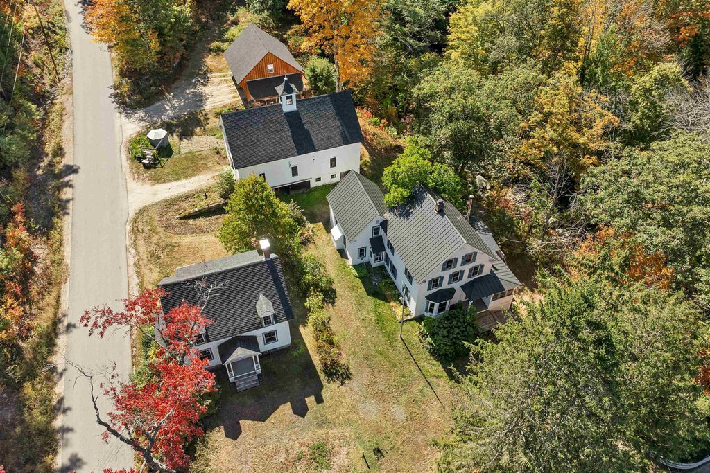 Photo of 829 Bearcamp Highway, Tamworth, NH 03883 (MLS # 5063536)