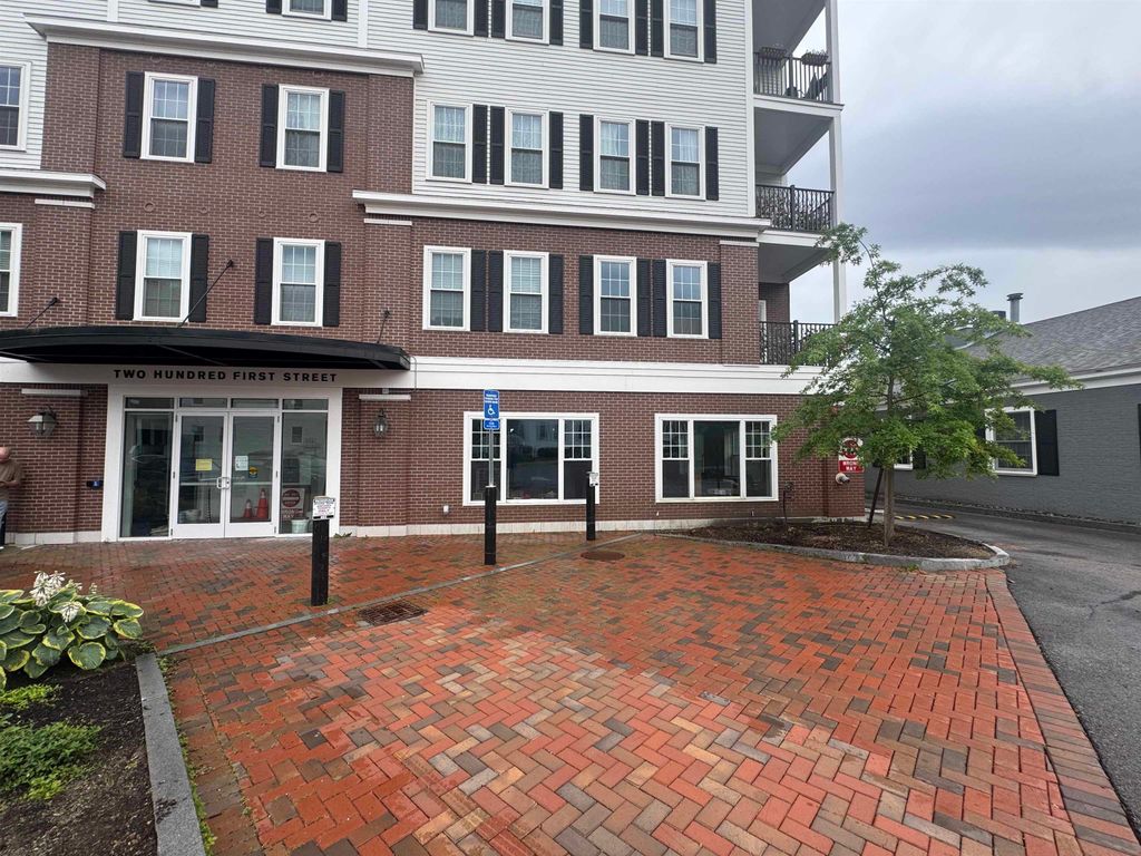 Photo of 200 First Street #Unit 1, Dover, NH 03820 (MLS # 5050845)