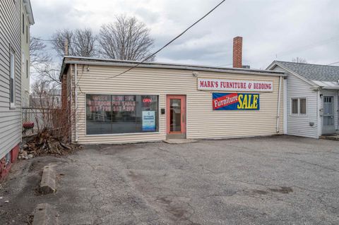 51 1/2 Kinsley Street Nashua NH 03062