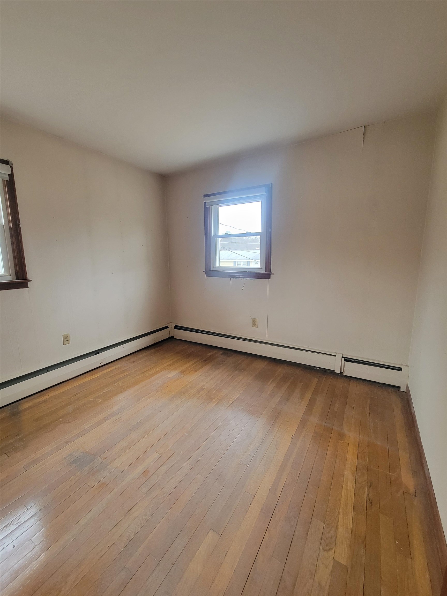 Pembroke, New Hampshire 03275, United States, 4 Bedrooms Bedrooms, ,2 BathroomsBathrooms,Residential,Active,94768