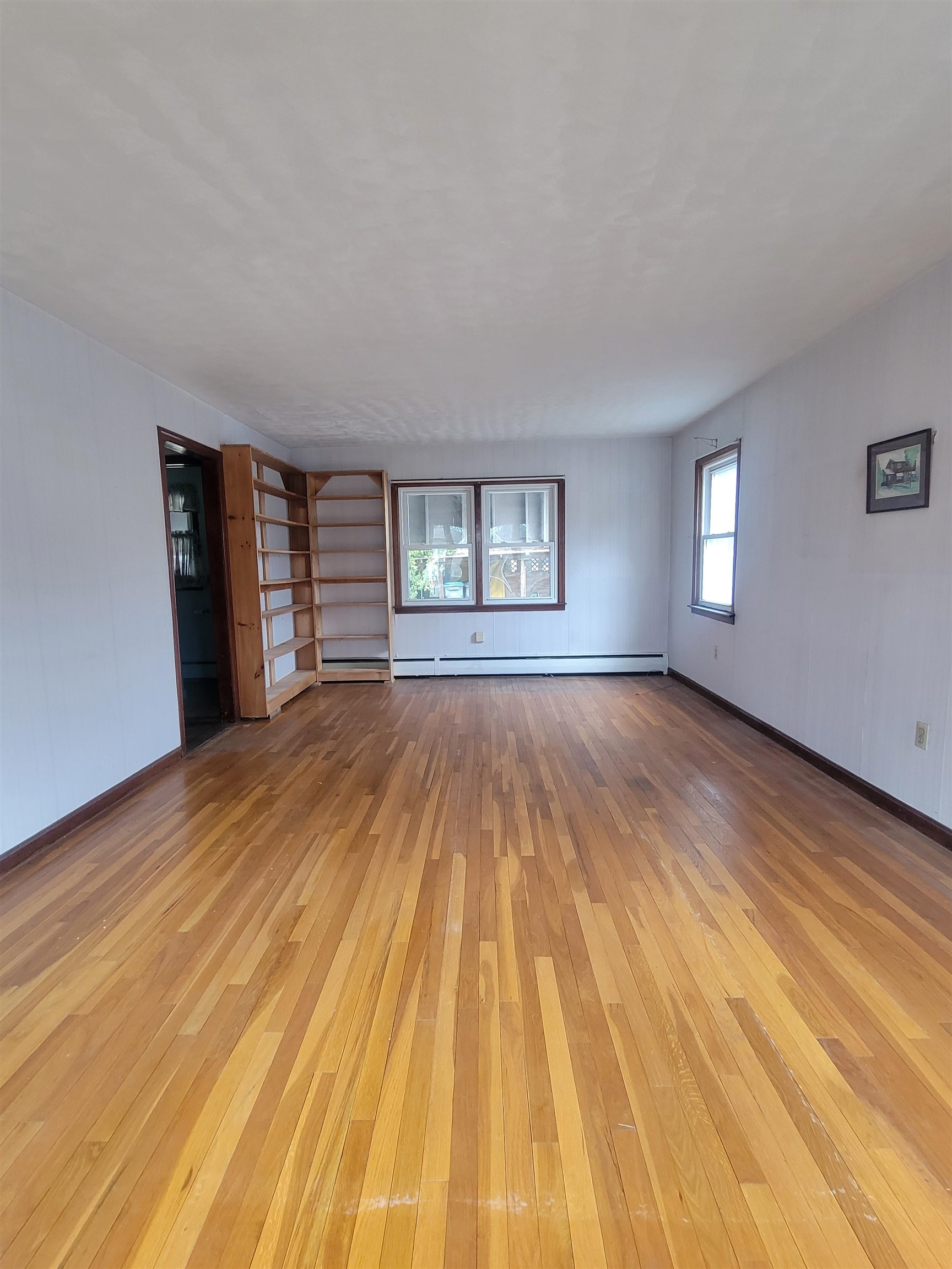 Pembroke, New Hampshire 03275, United States, 4 Bedrooms Bedrooms, ,2 BathroomsBathrooms,Residential,Active,94768