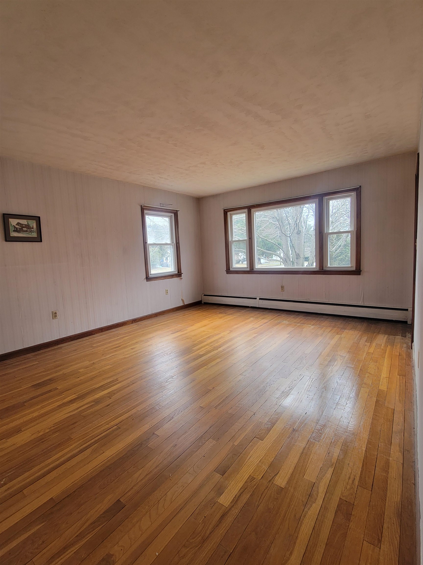 Pembroke, New Hampshire 03275, United States, 4 Bedrooms Bedrooms, ,2 BathroomsBathrooms,Residential,Active,94768