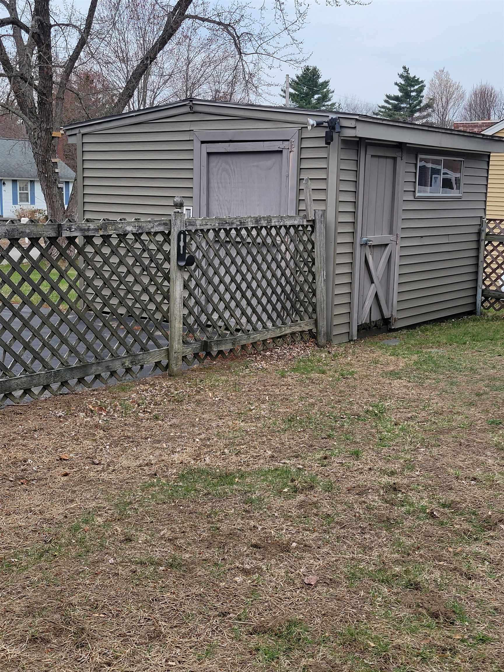 Pembroke, New Hampshire 03275, United States, 4 Bedrooms Bedrooms, ,2 BathroomsBathrooms,Residential,Active,94768