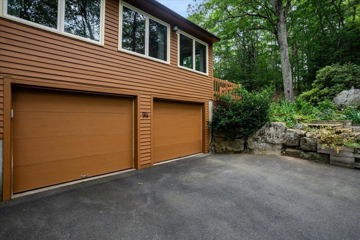 94 Baboosic Lake Road
