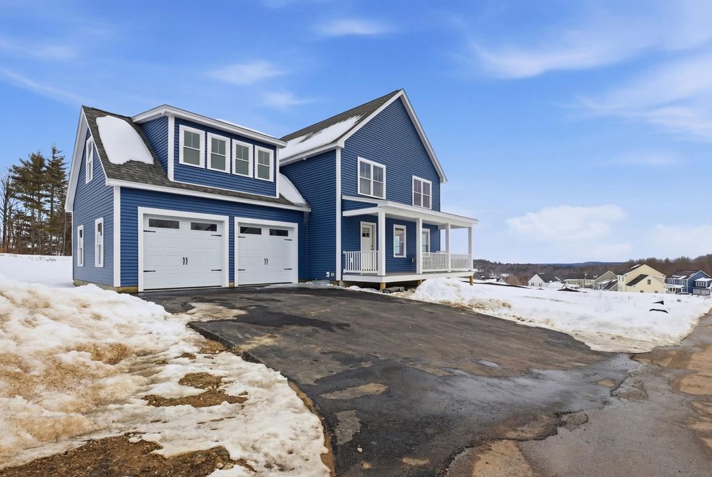 Photo of 35 Eisenhower Drive, Rochester, NH 03867 (MLS # 5076664)