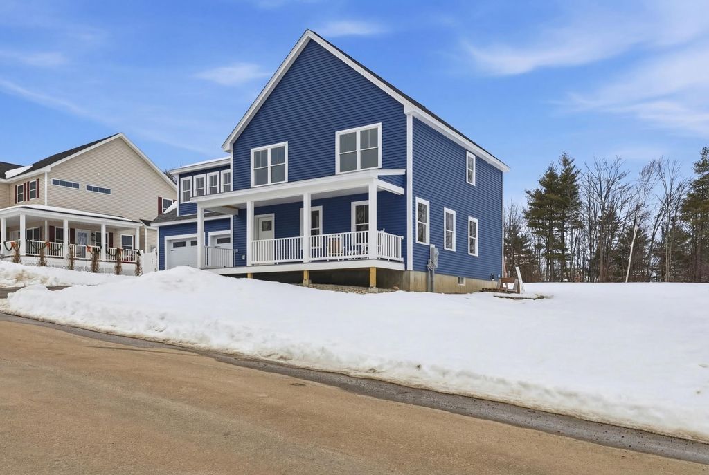 Photo of 35 Eisenhower Drive, Rochester, NH 03867 (MLS # 5076664)