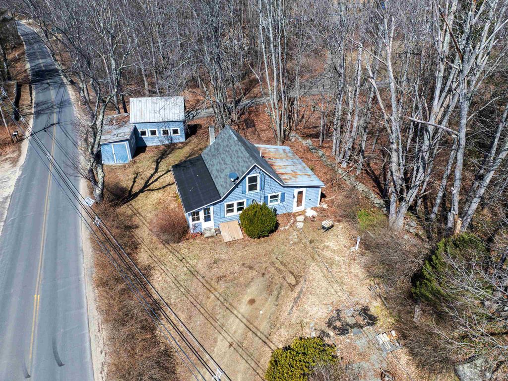 Photo of 102 Corliss Hill Road, Meredith, NH 03253 (MLS # 5082595)