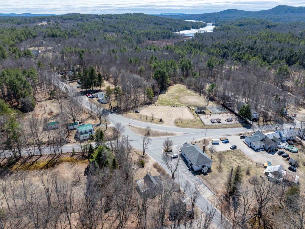 Photo of 102 Corliss Hill Road, Meredith, NH 03253 (MLS # 5082595)