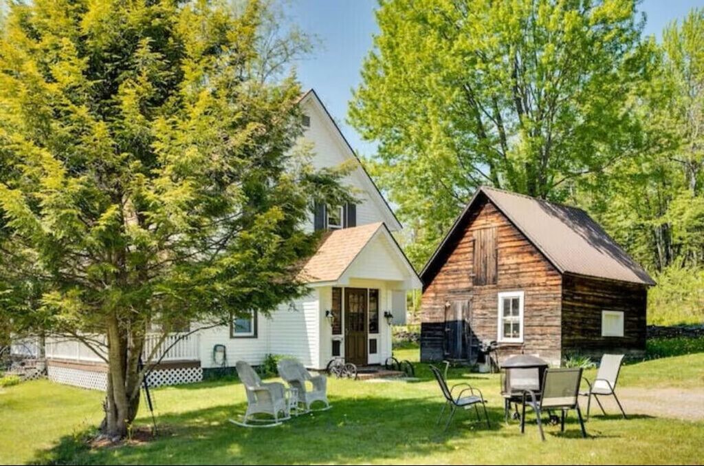 Photo of 1495 Main Street, Pittsburg, NH 03592 (MLS # 5055239)